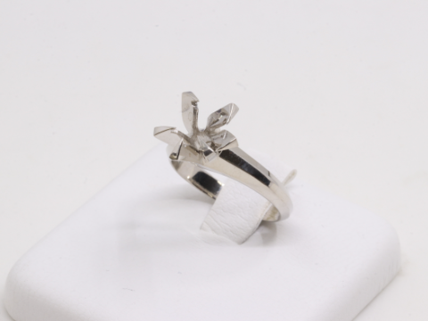 Pt900 リング 5.35g